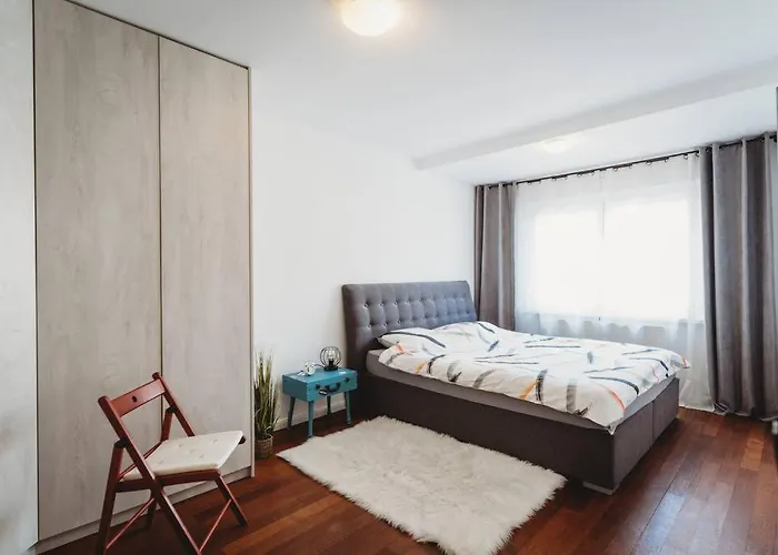 Cozy Nest In Quiet Neighbourhood, Free Parking Appartamento *
