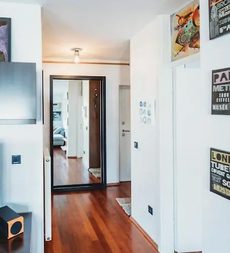 Cozy Nest In Quiet Neighbourhood, Free Parking * לובליאנה