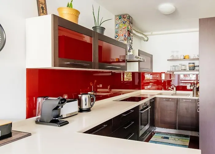 Cozy Nest In Quiet Neighbourhood, Free Parking Appartamento *